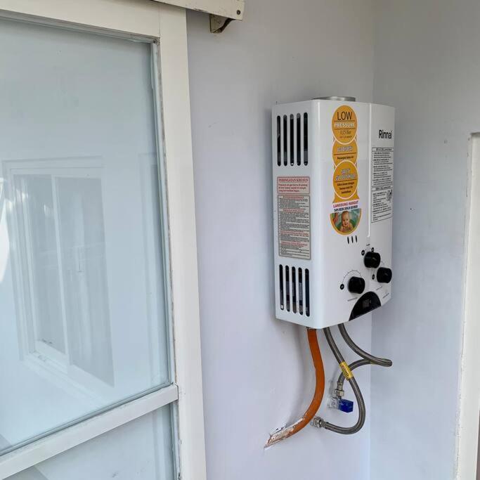 Kayz Villa Batu Dengan Kolam Renang Pribadi Екстериор снимка